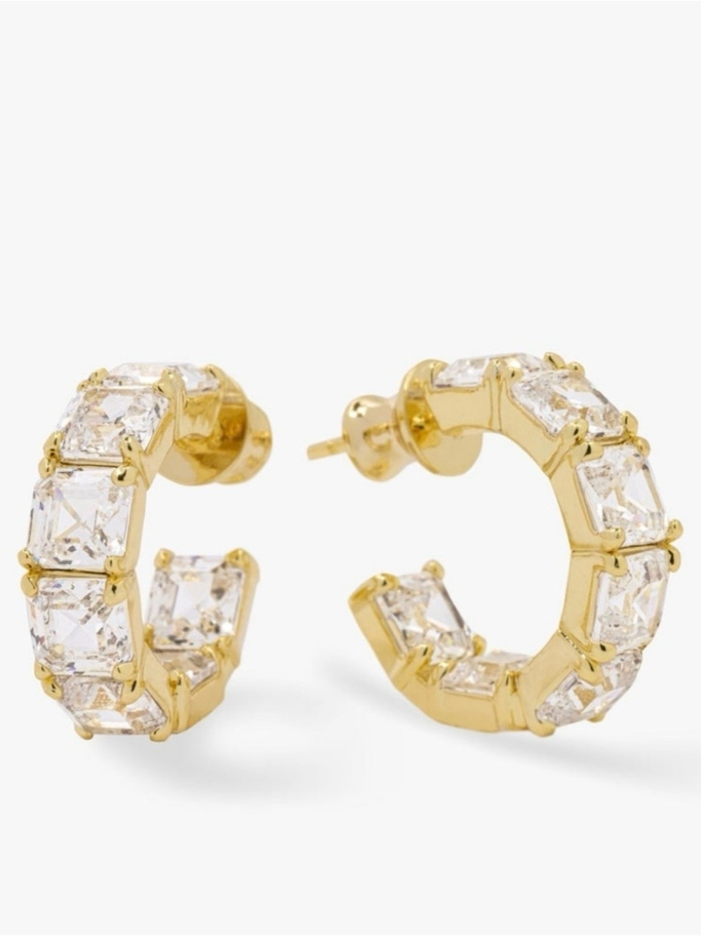 Melinda Maria The Queen's Hoops .75"
Gold|White Diamondettes
